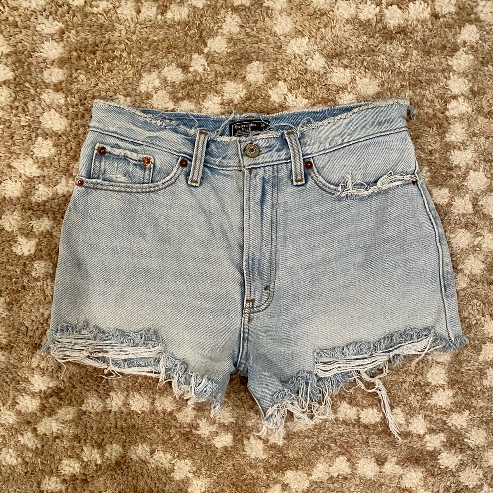 Abercrombie & Fitch Annie High Rise Shorts